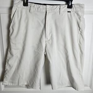 Travis Mathew Stripped Shorts-White-Men's 34‎ 10.5 in inseam